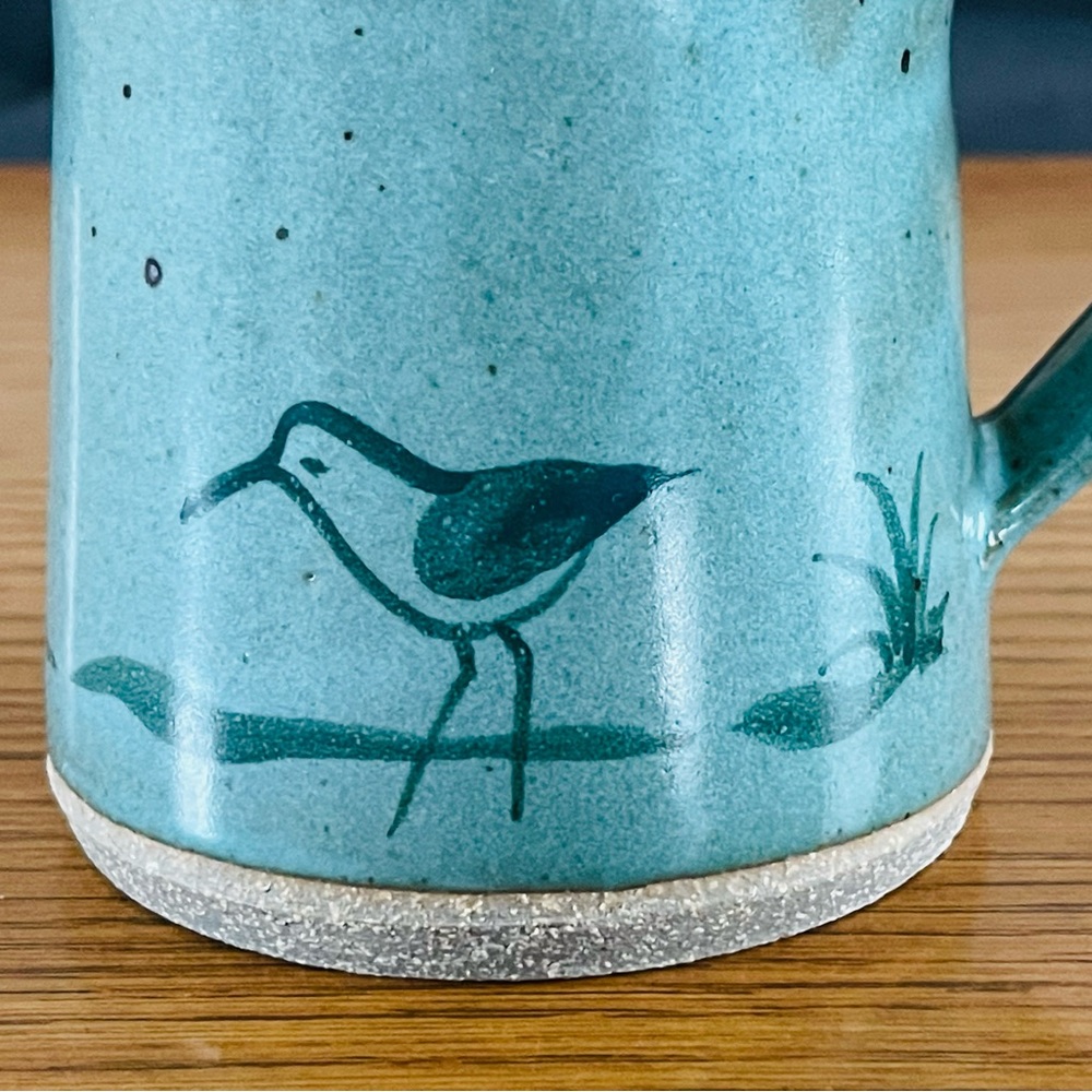 Vintage Sanibel Art Pottery Hand Painted Sandpiper made in the USA 4” H, 3.5” W - Picture 7 of 15